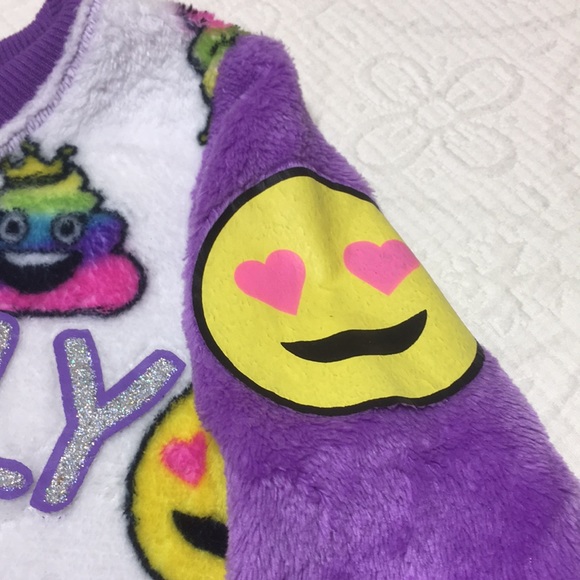 3T (5/$20) Plush Rainbow Emoji PJ? Top - Picture 7 of 10